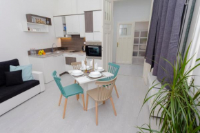 Boutique Residence Jokai - Apartment in the city center